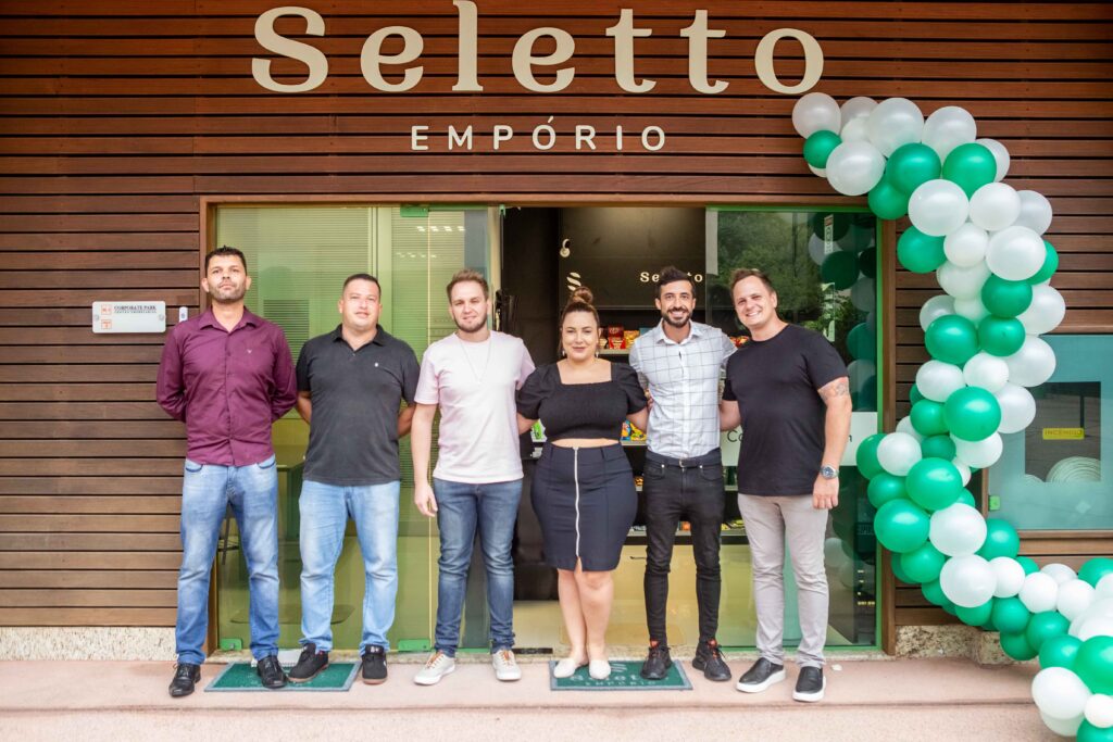 Empório Seletto instala loja de conveniência no Corporate Park, na Capital