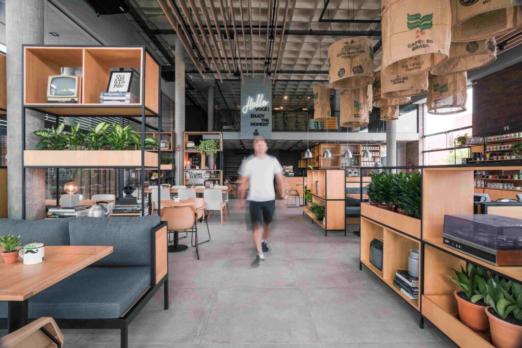 Café Cultura aposta em tendência de balada diurna, com foco em cafés