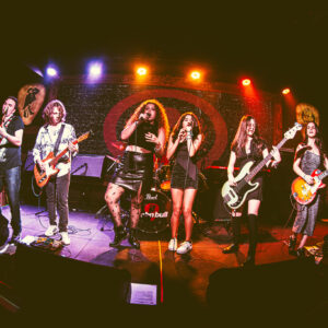 Shows marcam o Dia Mundial do Rock no Jurerê OPEN, neste final de semana
